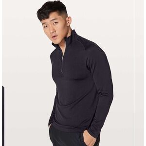 Men’s Lululemon Metal Vent Tech 1/2 Zip
Deep Phantom / Deep Phantom Size Medium